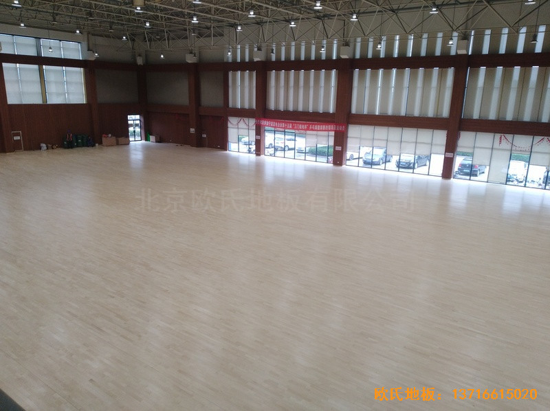 浙江三門核電站體育館體育地板鋪設案例4