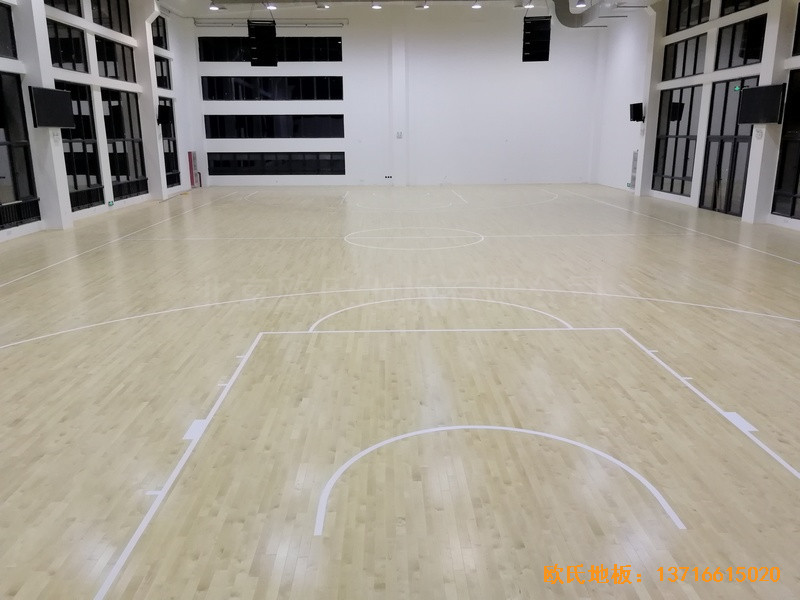 浙江舟山市舟山電廠籃球館運動地板鋪裝案例4