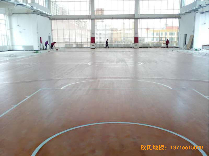 甘肅天水清水縣農業學院籃球館運動木地板鋪裝案例5